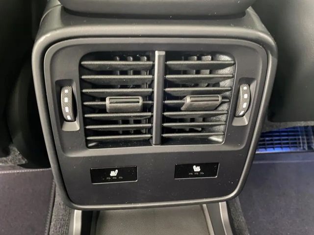 Porsche Taycan Turbo