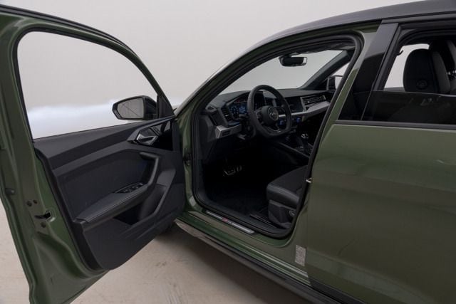 Audi A1 30 TFSI Allstreet S-Tronic