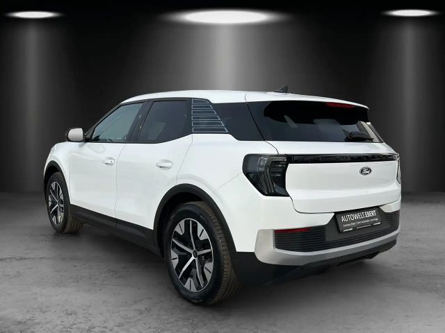 Ford Explorer Extended range RWD