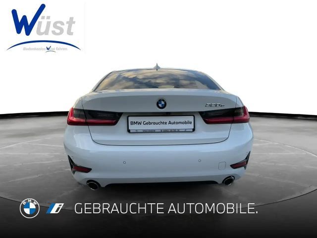 BMW 320 320e Sedan Sport Line