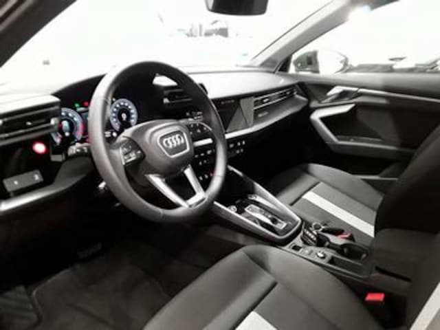 Audi A3 30 TFSI S-Tronic Sportback