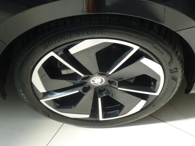 Skoda Octavia 2.0 TDI Combi Sportline