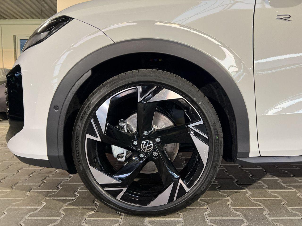 Volkswagen T-Roc 1.5 eTSI DSG IQ.Drive R-Line