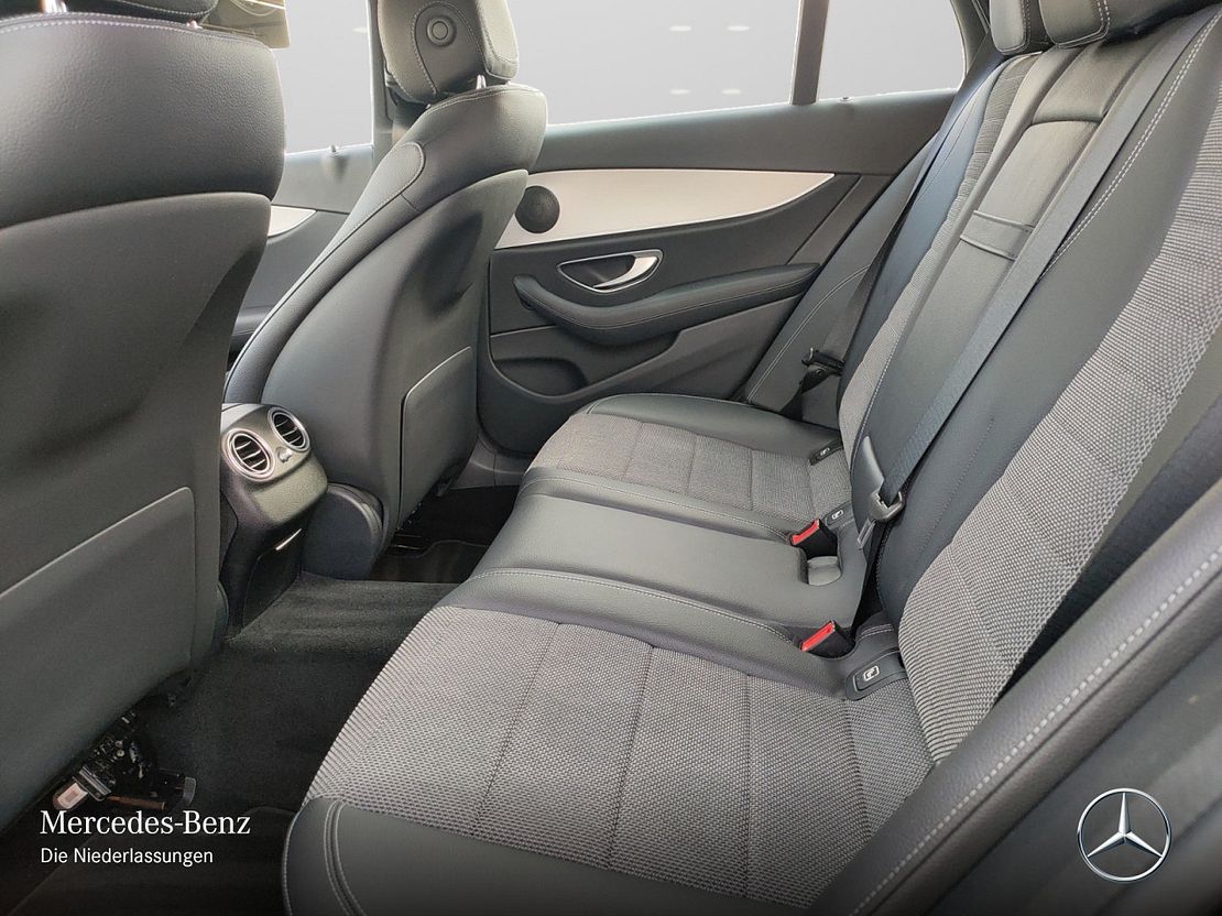Mercedes-Benz E 200 Estate