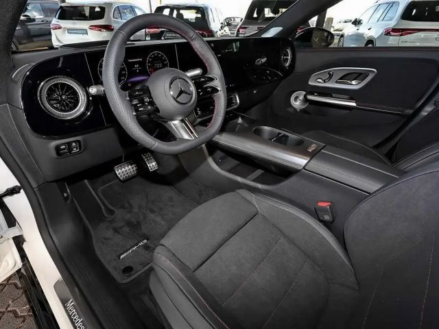 Mercedes-Benz CLA 250 AMG Line Coupé