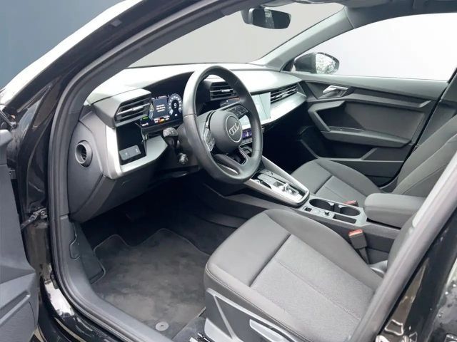 Audi A3 40 TFSI Hybride Sedan