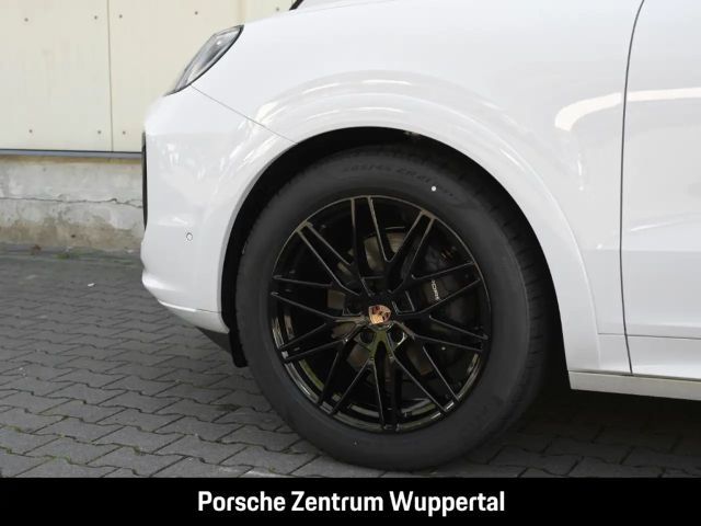 Porsche Cayenne Surround-View Sportabgas LED-Matrix