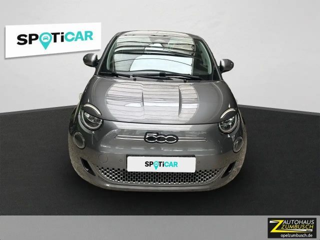 Fiat 500e ,R-Kamera,Sitzh.,GJR,Keyless,DAB, uvm. Klima