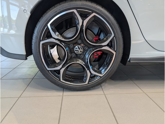 Volkswagen Golf 2.0 TSI GTI