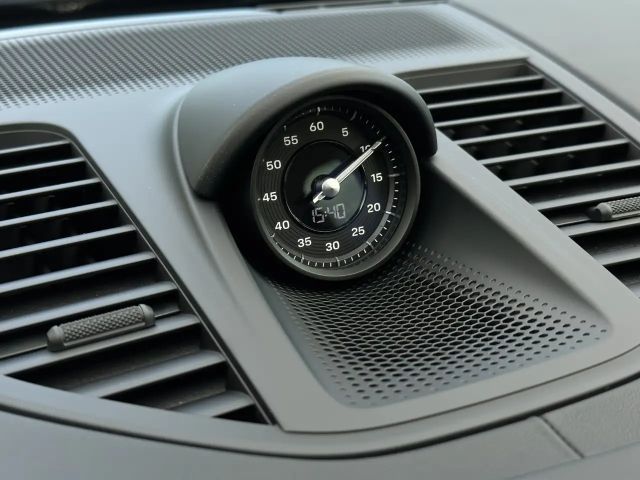 Porsche Panamera 4 E-Hybrid