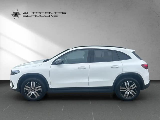 Mercedes-Benz EQA 300 4MATIC Advanced