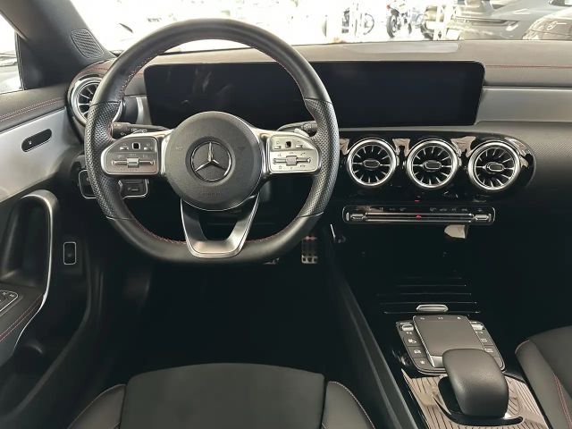 Mercedes-Benz CLA 250 AMG Line