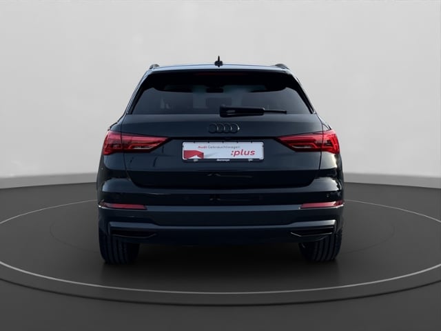 Audi Q3 35 TDI S-Tronic