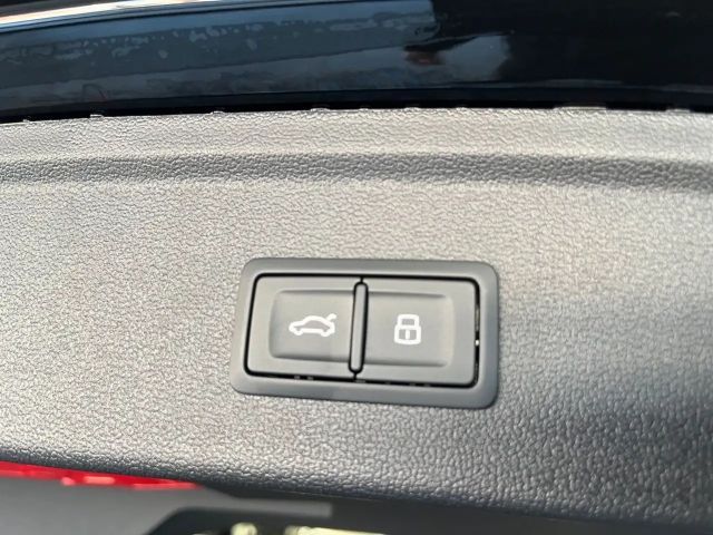 Audi A3 1.5 TFSI S-Line Sedan Sportback