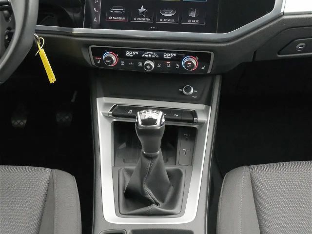 Audi Q3 35 TFSI S-Line Sport