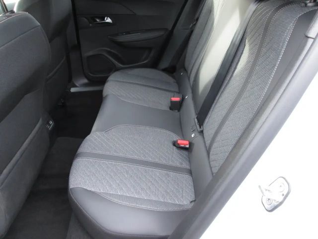 Peugeot 2008 Allure Pack Hybrid