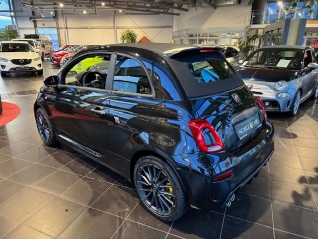 Abarth 695 Cabrio