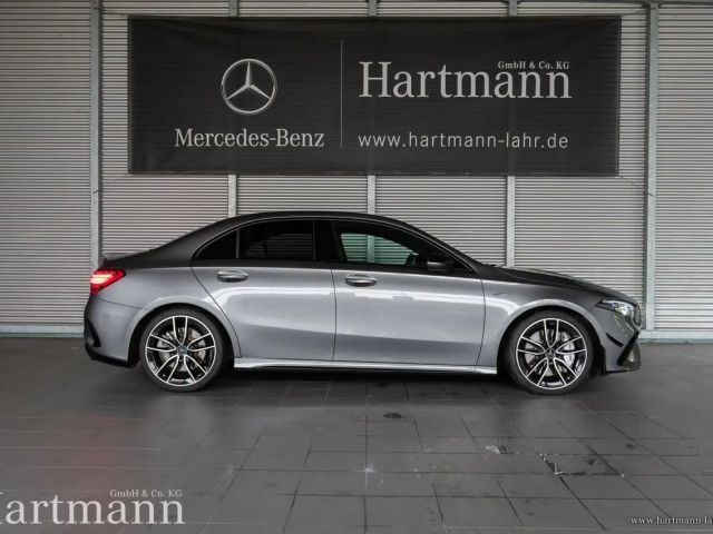 Mercedes-Benz A 35 AMG 4MATIC AMG Line
