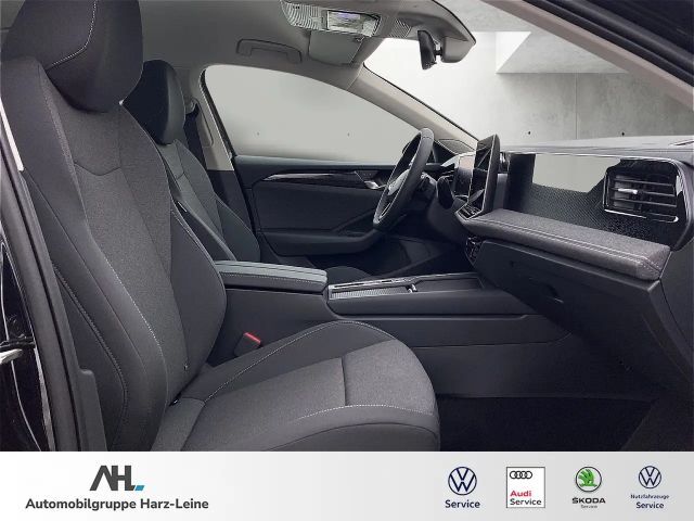 Volkswagen Passat 1.5 eTSI DSG Variant