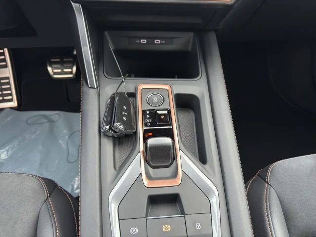 Cupra Formentor 1.5 eTSI +ACC+APP+AHK+360°+Matrix-Navi