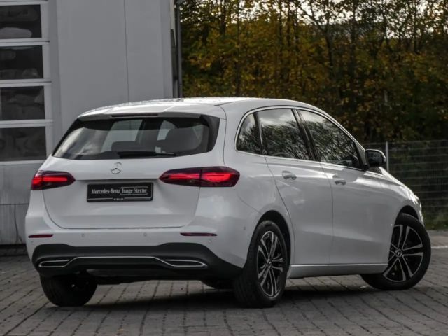Mercedes-Benz B 180 Progressive