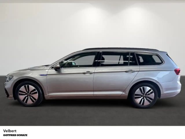 Volkswagen Passat DSG GTE Variant