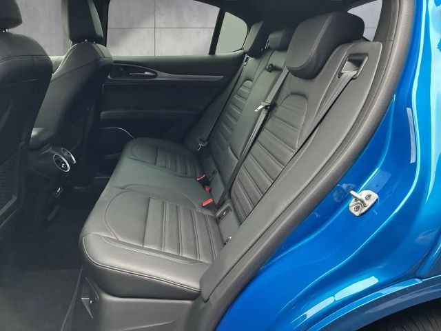 Alfa Romeo Stelvio AT8 Q4 Veloce