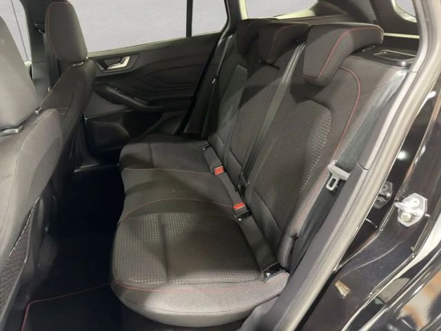 Ford Focus ST Line Wagon