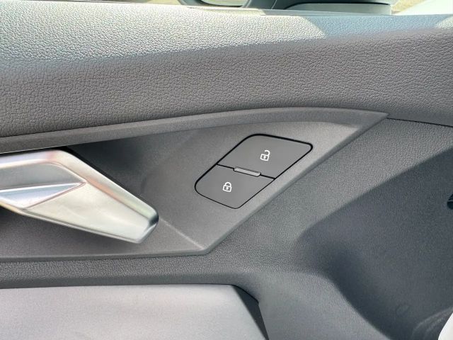 Audi A3 30 TFSI Sedan