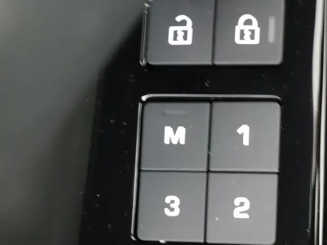 Land Rover Range Rover Velar Dynamic SE