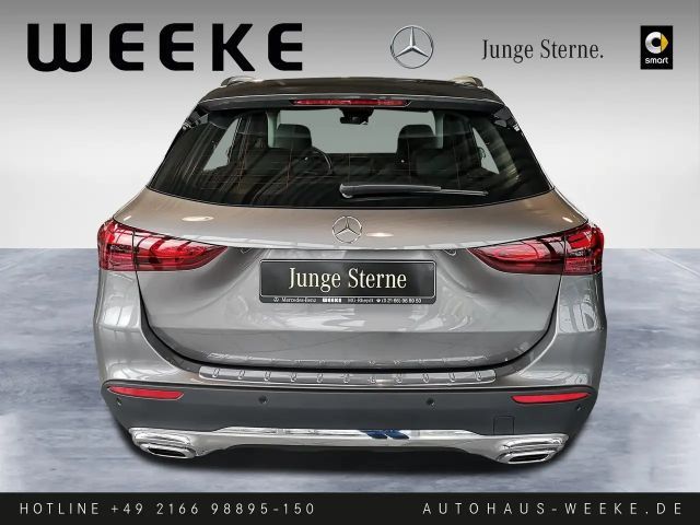 Mercedes-Benz GLA 180 Progressive