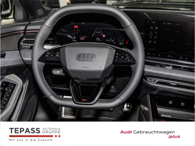 Audi A6 Avant Quattro S-Tronic