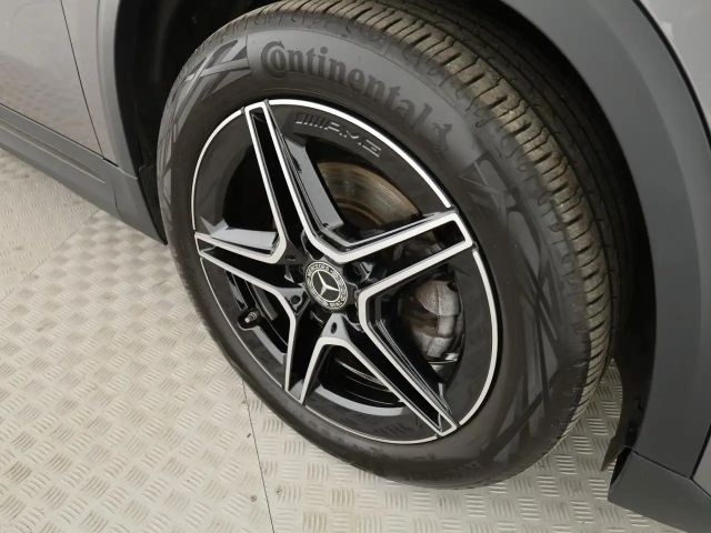 Mercedes-Benz GLA 200 4MATIC AMG Line