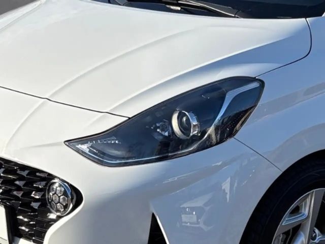 Hyundai i10 Edition 30 +CARPLAY+SHZ+TEMPOMAT+RADIO+UVM+