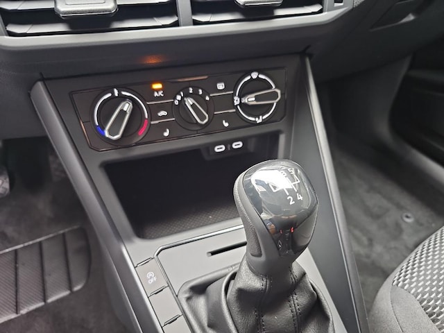 Volkswagen Polo Polo 1.0     Polo BT059 MPIM5F