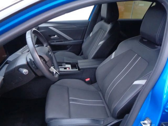 Opel Astra GS-Line Grand Sport