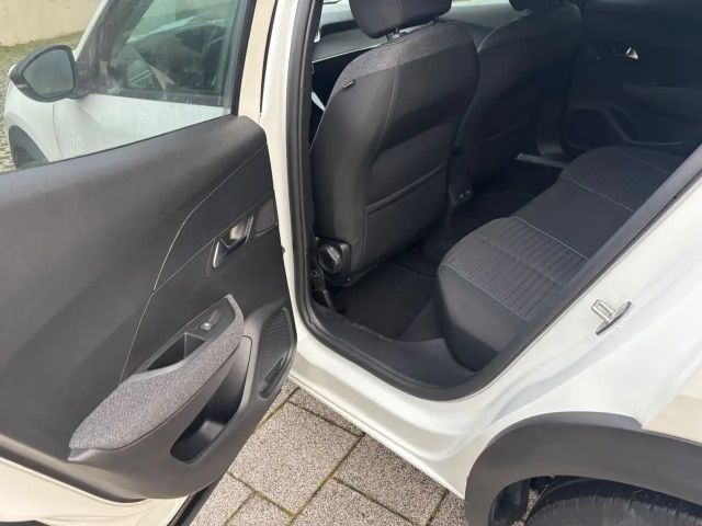 Peugeot E-2008 GT-Line Style