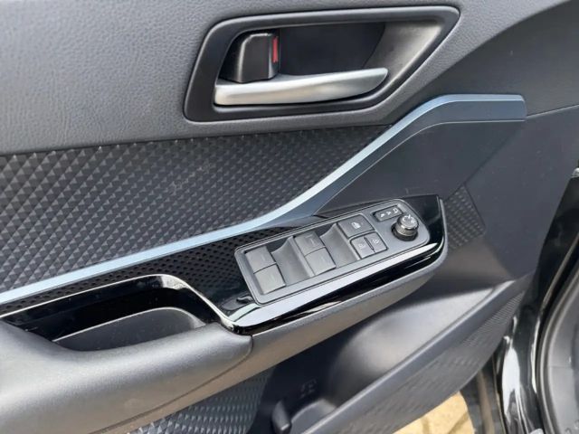 Toyota C-HR Hybride Team D