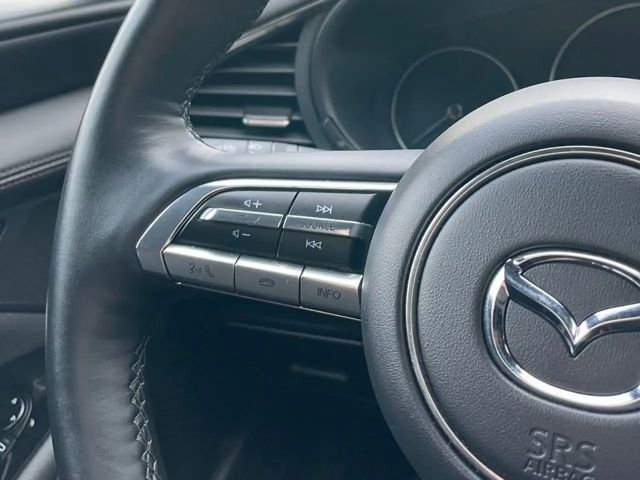 Mazda 3 S SkyActiv