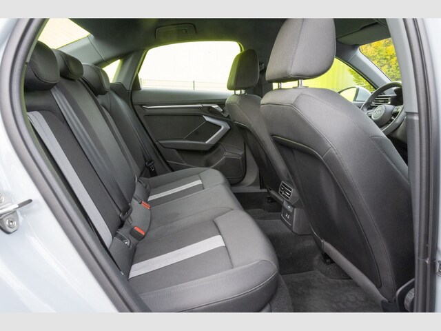 Audi A3 30 TFSI S-Tronic Sedan