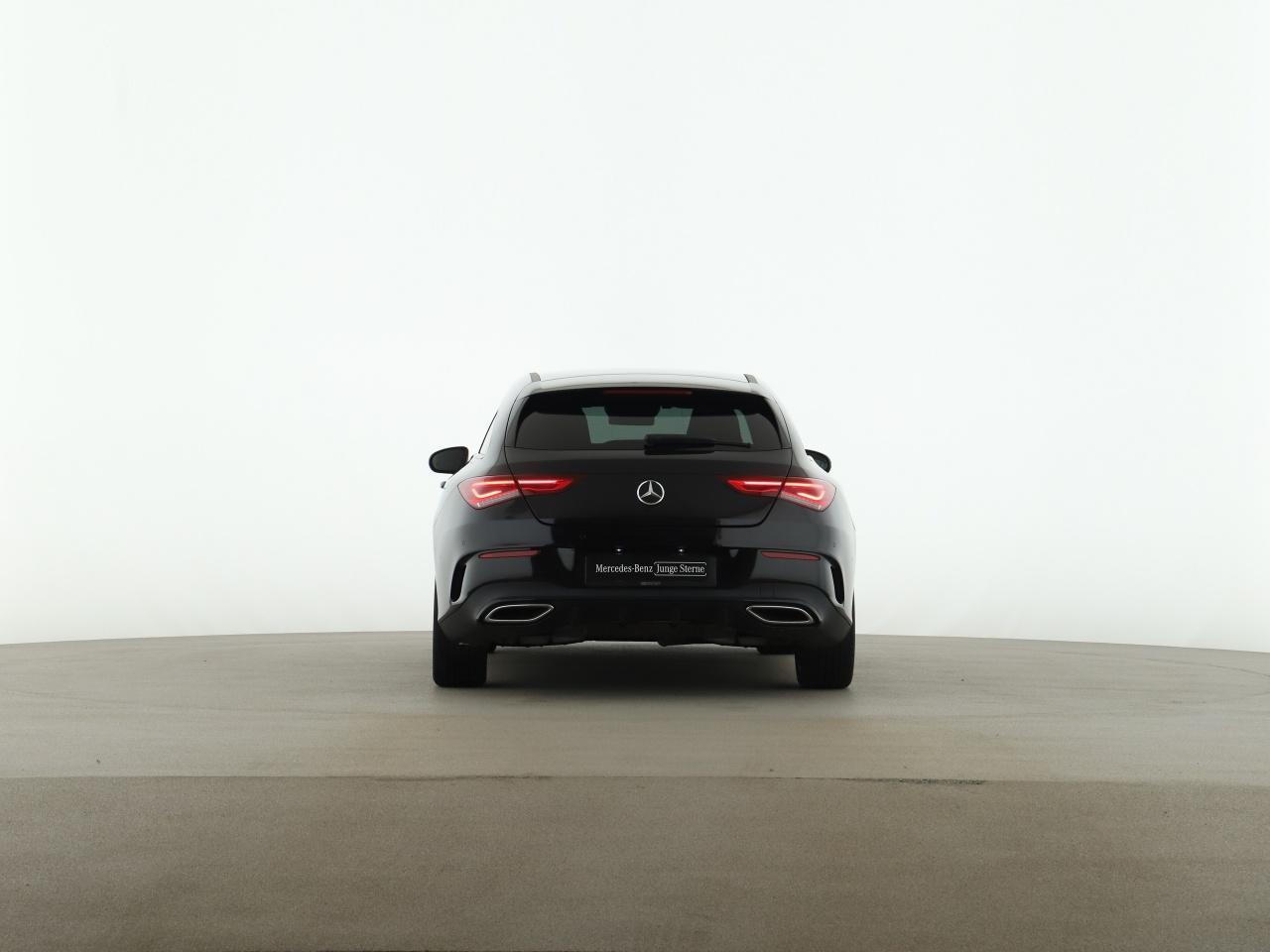 Mercedes-Benz CLA 200 AMG Line Shooting Brake