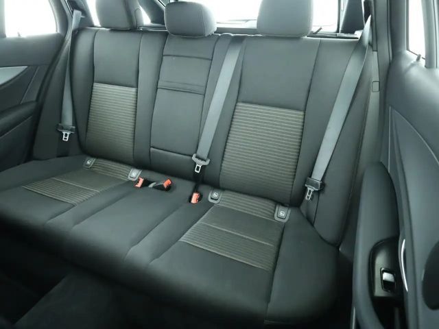 Mercedes-Benz E 220 AVANTGARDE E 220 d Estate