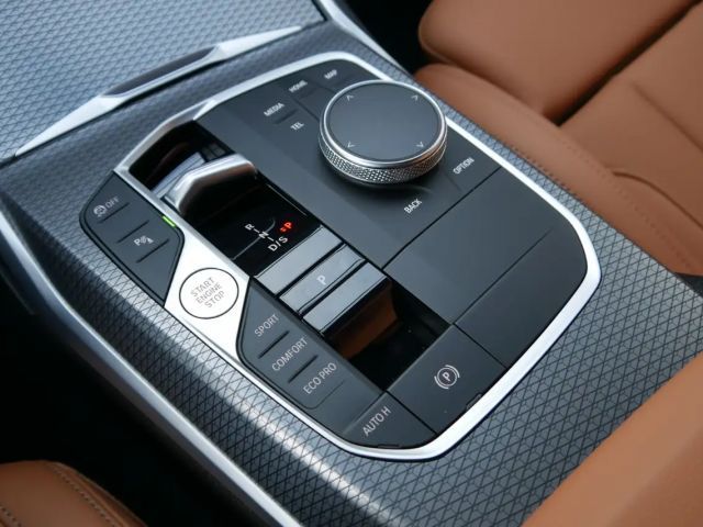 BMW 320 320d Sedan xDrive