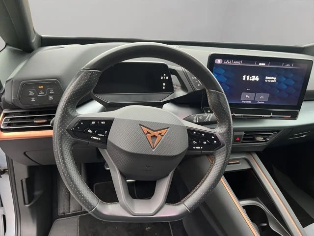 Cupra Born Schalensitze - HuD - Wärmepumpe - Tech M
