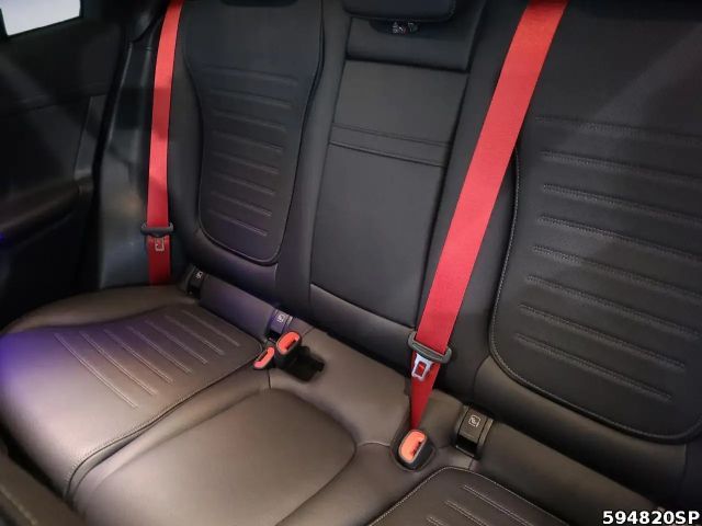 Mercedes-Benz GLC 300 4MATIC AMG Line