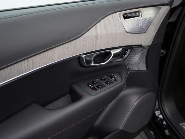 Volvo XC90 AWD Dark Recharge T8 Ultra