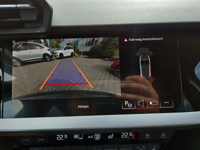 Audi A3 30 TDI S-Tronic Sedan