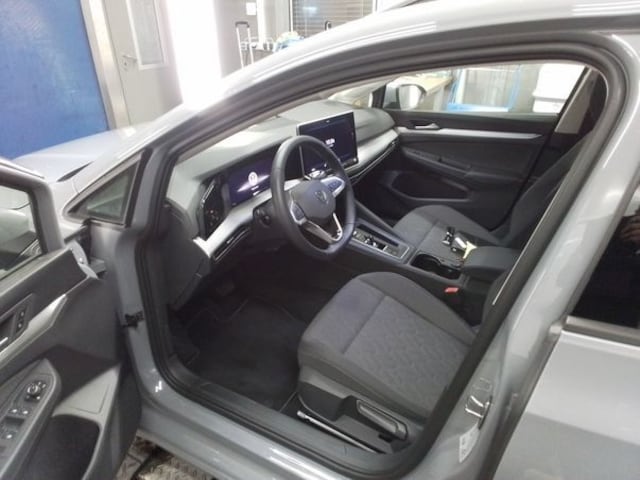 Volkswagen Golf 1.5 eTSI DSG Life Variant