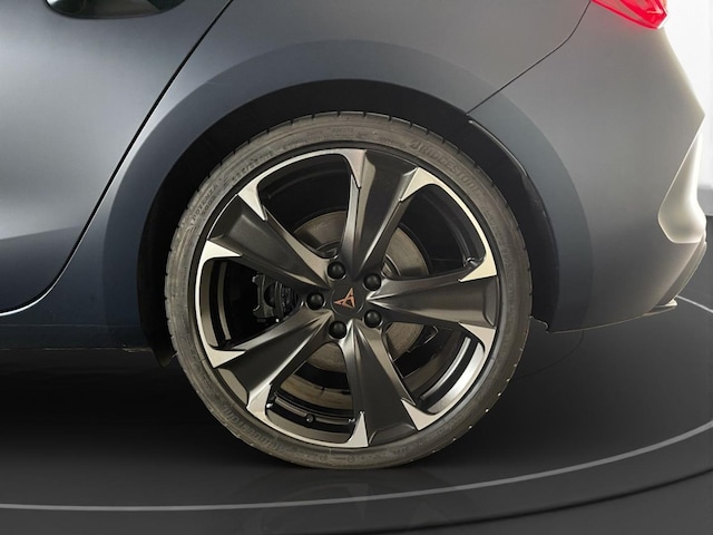 Cupra Leon 1.4 e-Hybrid VZ