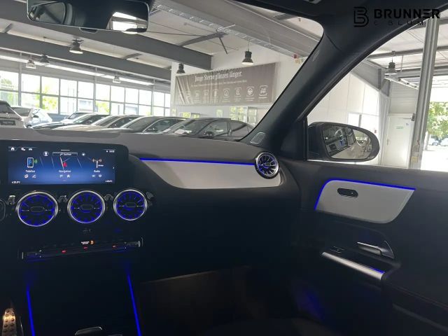 Mercedes-Benz GLA 200 AMG Line